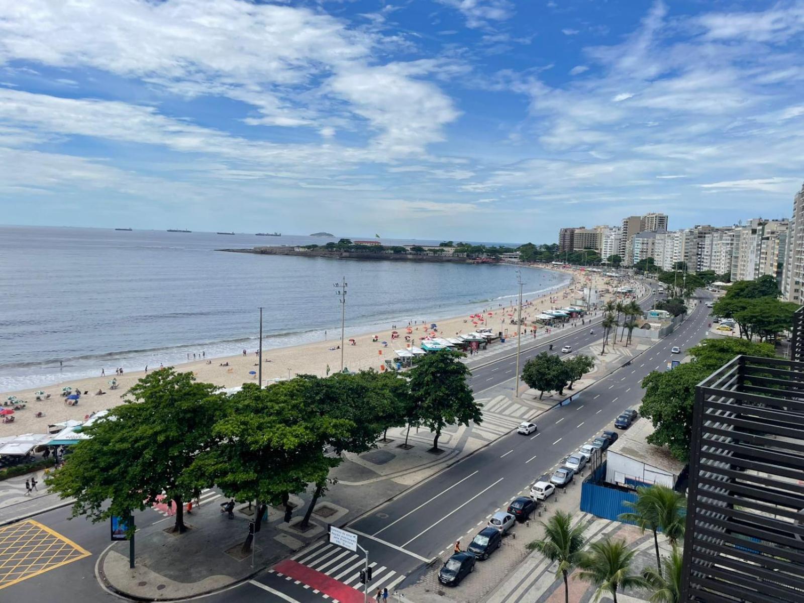 Apartamento Real 053 - Em Copacabana Frente Mar